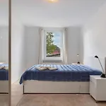 Bett Und Buch Apartment Lychen