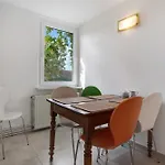 Bett Und Buch Apartment Lychen