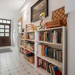 Apartment Bett Und Buch Lychen