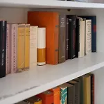 Bett Und Buch