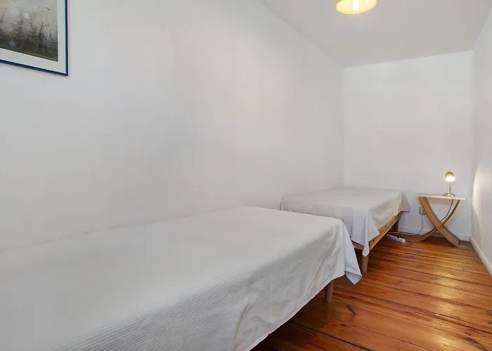 Lägenhet Bett Und Buch